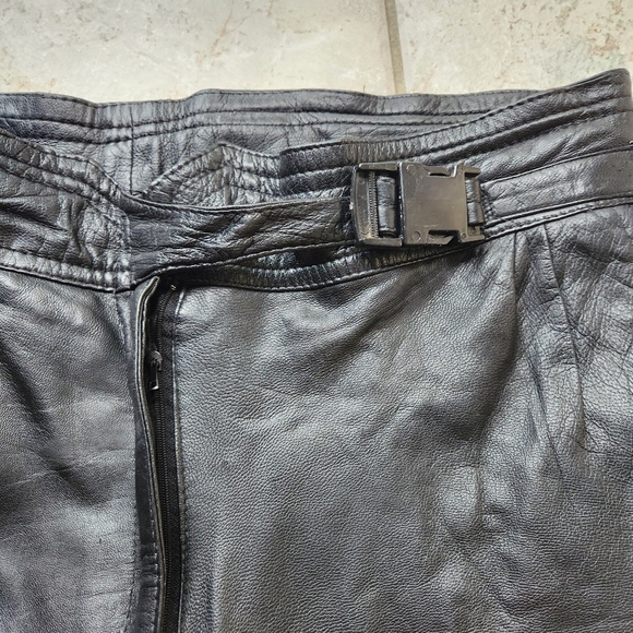 Black Vintage Leather Pants size L petite - Picture 2 of 7